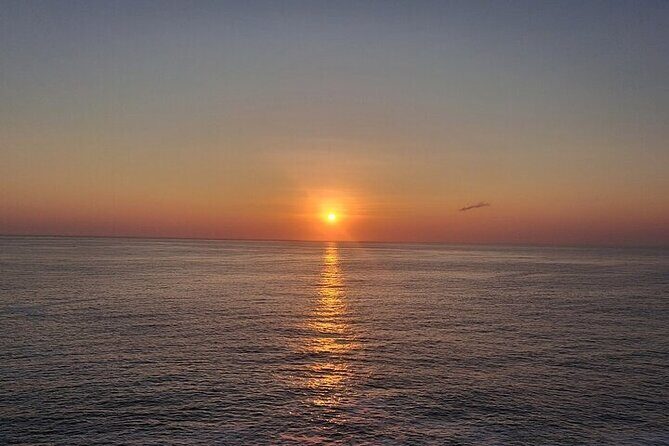Sunrise EN the Ocean - Who Should Consider This Tour?