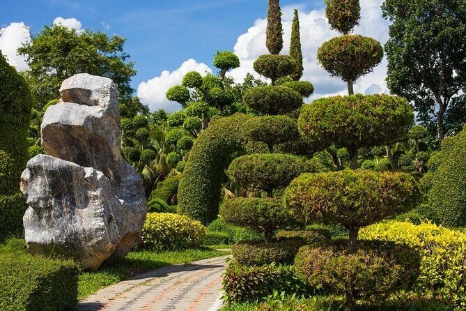 Sunrise Hot Air Balloon Adventure in Chiang Mai - Key Points