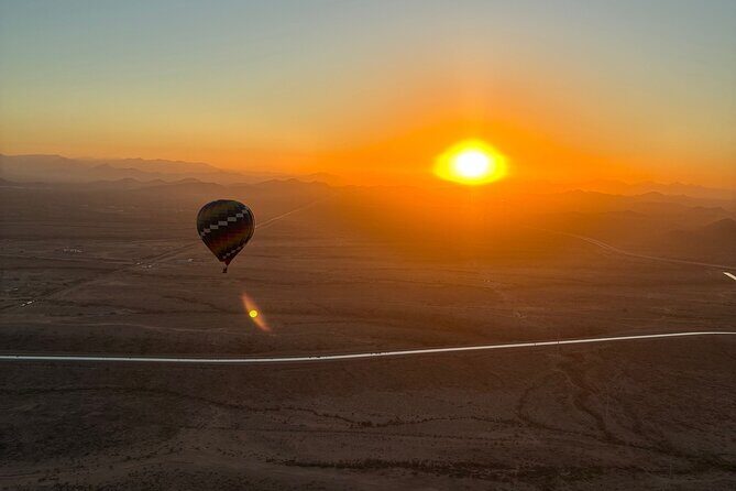 Sunrise Hot Air Balloon Flight - Sunrise Hot Air Balloon Flight: Soaring Over Palm Springs