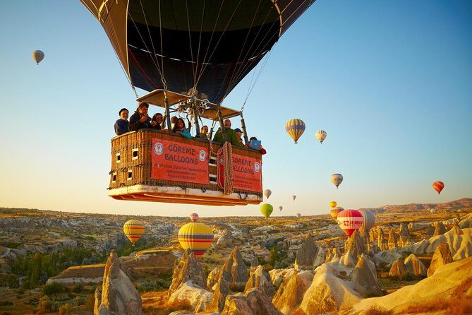 Sunrise Hot Air Balloon Flight Over Göreme & Fairy Chimneys - The Experience in Detail