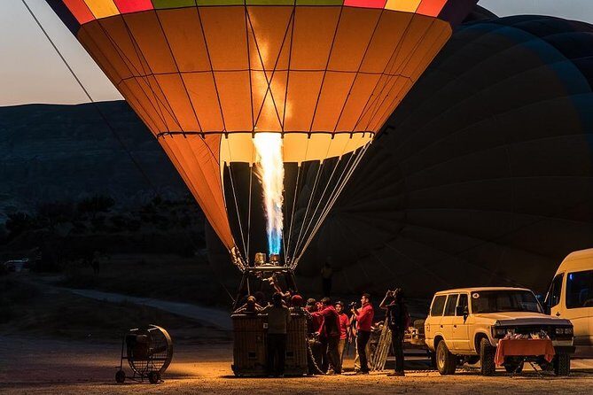 Sunrise Hot Air Balloon Flight Over Göreme & Fairy Chimneys - Practical Tips for a Smooth Experience