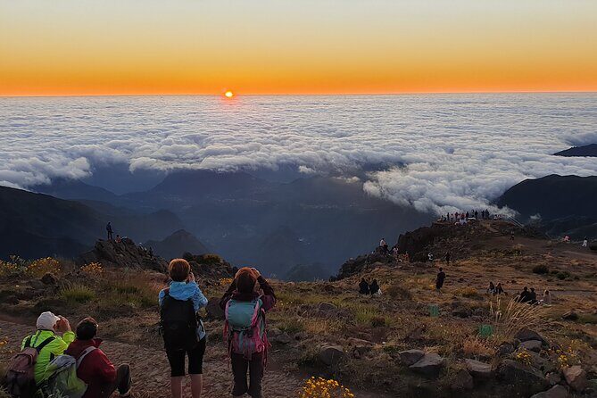 Sunrise in Areeiro Peak - Discover the Magic of Madeira’s Sunrise at Pico do Areeiro