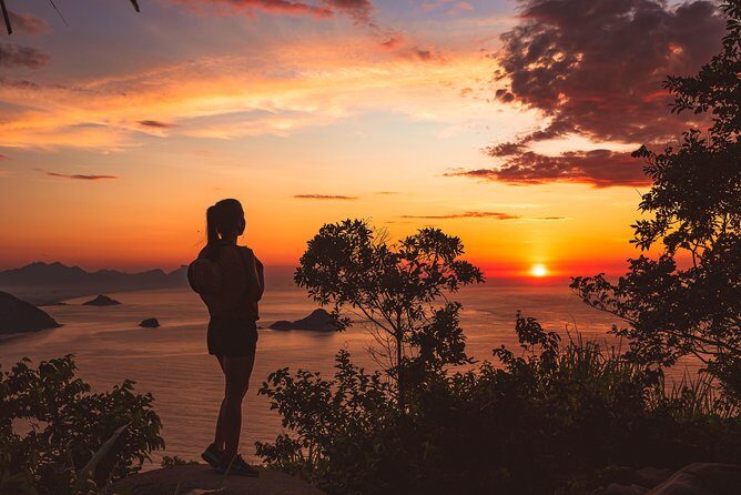 Sunrise in the Telegraph Stone - photos and expert guide - The Sum Up