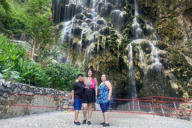 Sunrise in Tolantongo Grottoes with pick-up from your hotel - Sunrise in Tolantongo Grottoes with Hotel Pickup: A Detailed Review