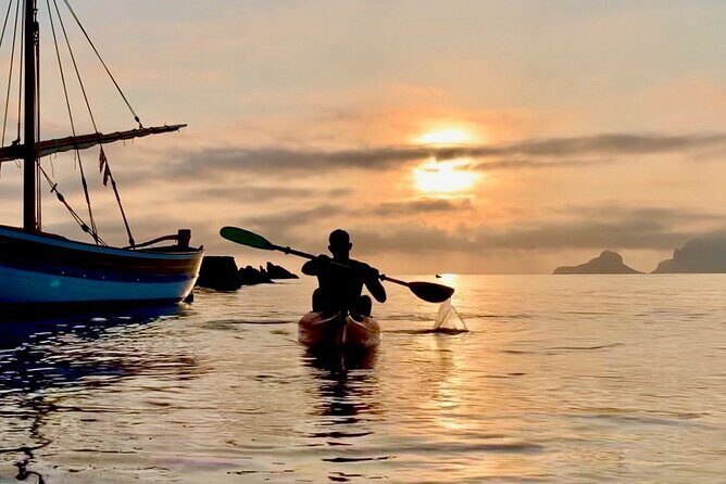 Sunrise Kayak Tour with Snorkeling and Coffee Experience - Practical Tips for Your Trip