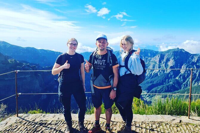 Sunrise Pico do Areeiro to Stairway to Heaven (Private) - Frequently Asked Questions