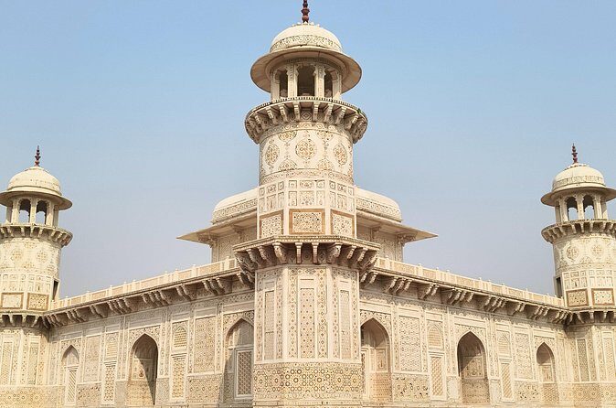 Sunrise Taj Mahal Private Tour from Delhi - FAQ