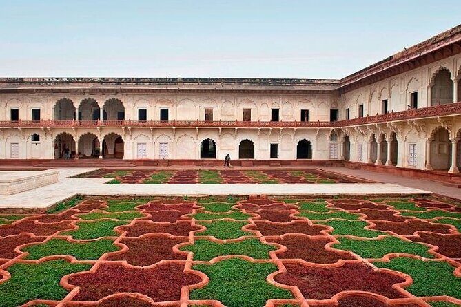 Sunrise Taj Mahal Tour by AC Car From Delhi - What Makes This Tour Stand Out?