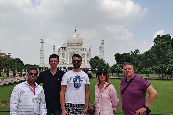 Sunrise Taj Mahal Tour From Delhi - Key Points
