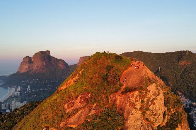 Sunrise Two Brothers Hike in Vidigal - FAQs