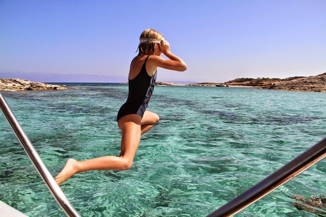 Sunseeker Mohawk 29 Ibiza and Formentera Boat Experience - FAQs