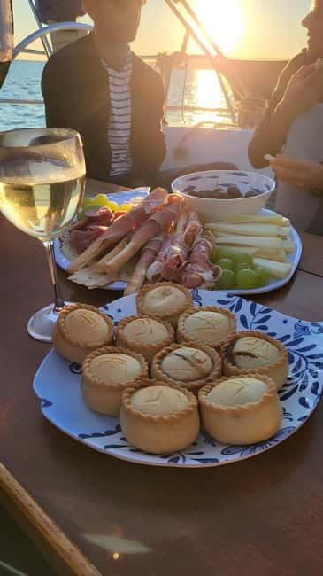 Sunset Apéritif on a 15m sailing boat - How This Tour Stands Out