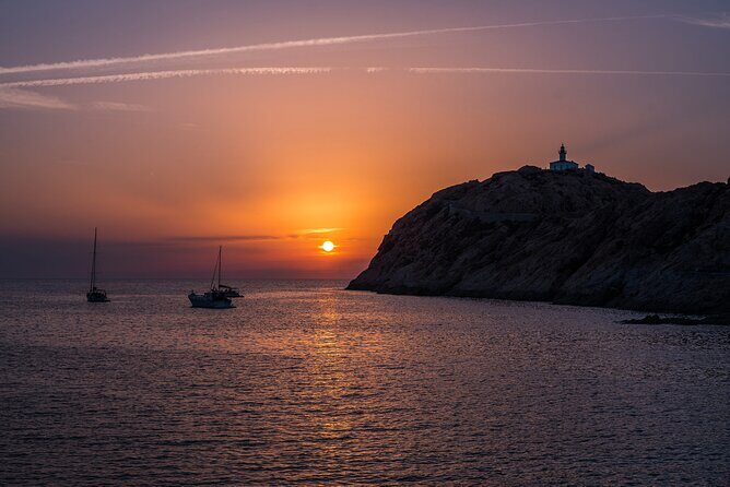 Sunset aperitif on the water - An Unforgettable Sunset Aperitif on Corsica’s Waters