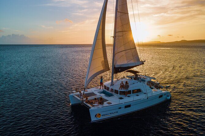 Sunset Bliss Catamaran Tour - Sunset Bliss Catamaran Tour: A Gentle Cruise into Bonaire’s Evening