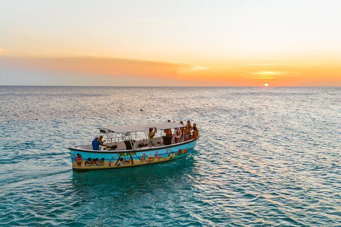 Sunset Boat Trip in the Spanish water and coastline of Curacao - Sunset Boat Trip in the Spanish Water and Coastline of Curaçao
