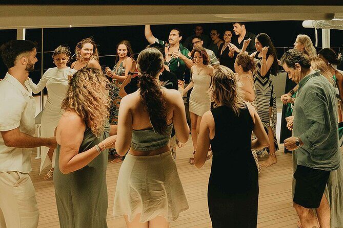 Sunset Cancun Mayey Premium Dinner with cocktails included - The Cruise Itself