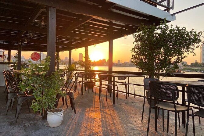 Sunset Cruise: Best view on 3 floors boat & English speak guide - The Sum Up