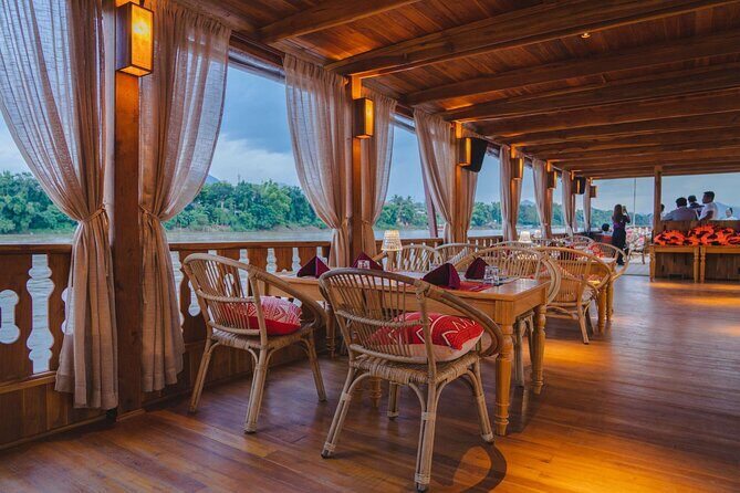 Sunset Cruise in Luang Prabang with Live Performance - Key Points