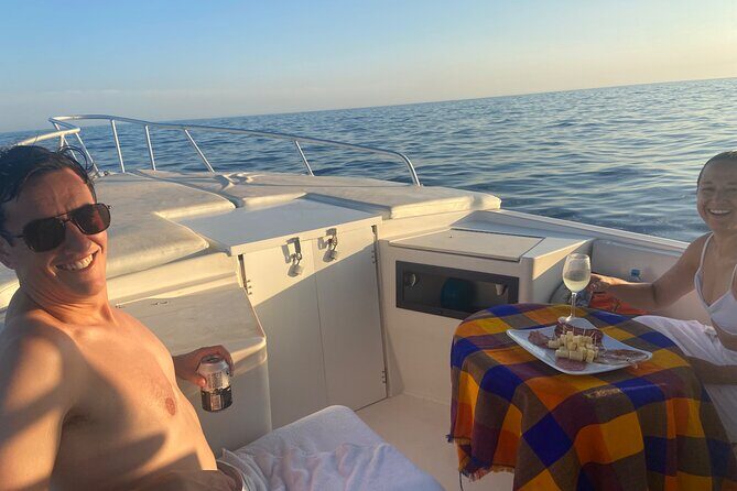 Sunset Cruise San José del Cabo, Appetizers, open bar, snack - Price & Value