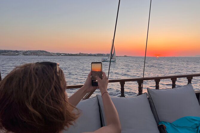 Sunset Cruise with Greek BBQ & Unlimited Aperol Spritz, Beer Wine - FAQ