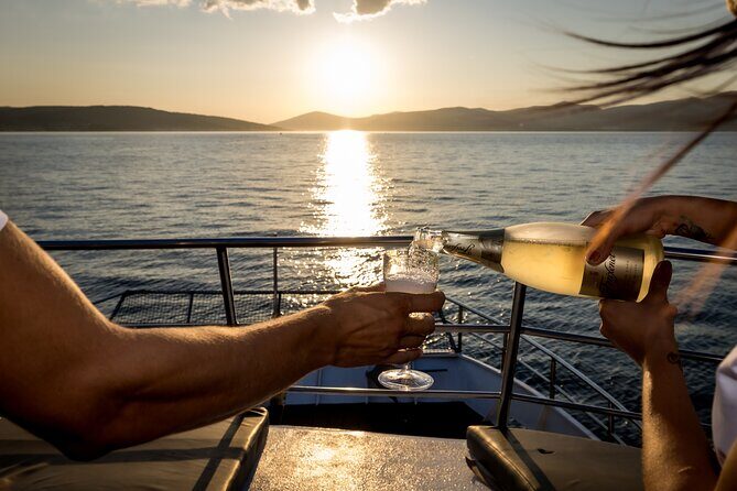 Sunset Cruise with views of Split Riviera - Key Points