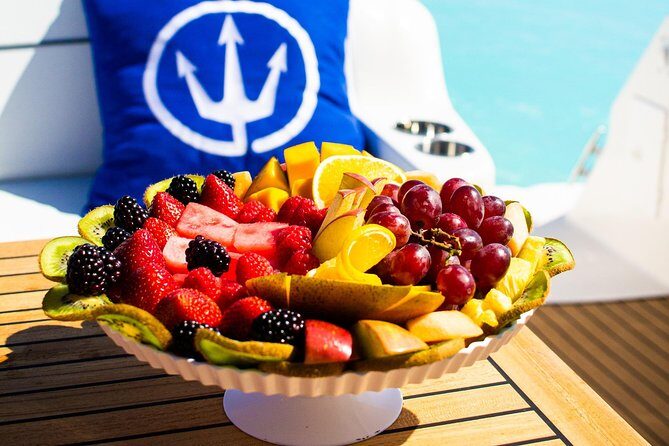 Sunset Dinner Cruise Private Group - Key Points