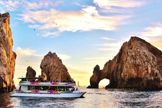 Sunset Dinner Cruise with Tequila & tacos - Key Points