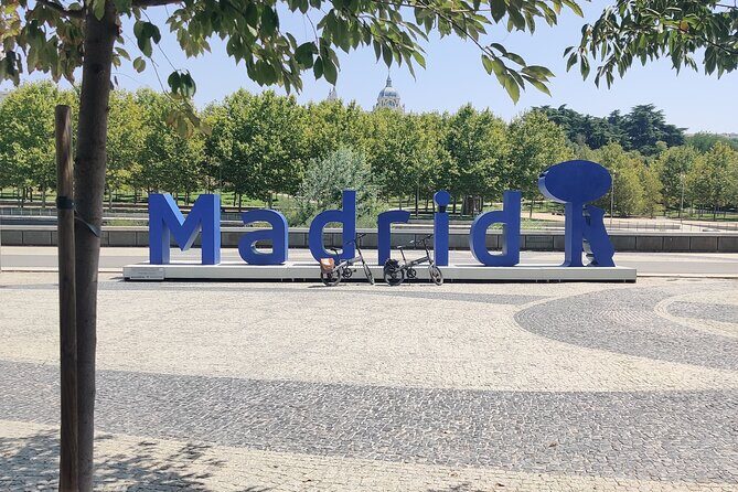 Sunset E-Bike Adventure: Green Madrid Tour - A Deeper Look at the Green Madrid Tour