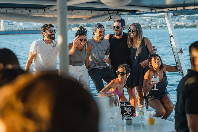 Sunset Experience: Lisbon Boat Cruise with Music and a Drink - FAQ