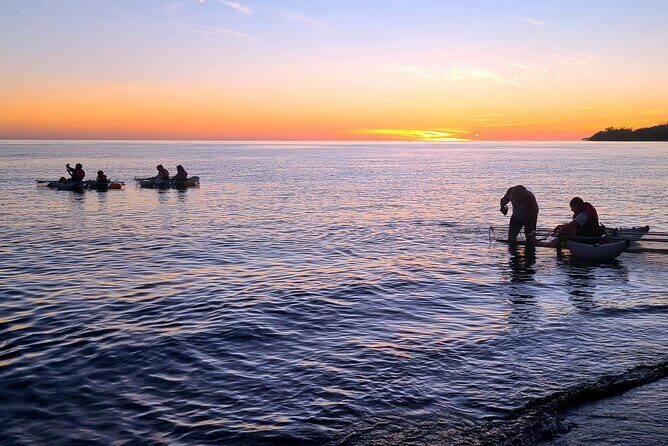 Sunset/Glow Clear Kayak Tour in Olowalu - A Truly Unique Maui Experience: Sunset/Glow Clear Kayak Tour in Olowalu