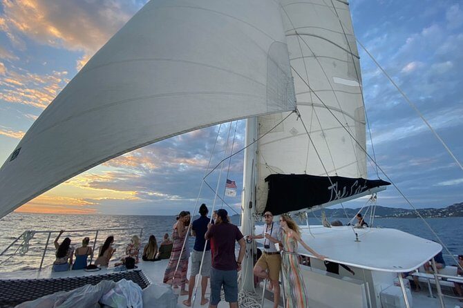 Sunset & Harbor Lights Dinner Sail from the Marriott's Frenchman's Cove - FAQs