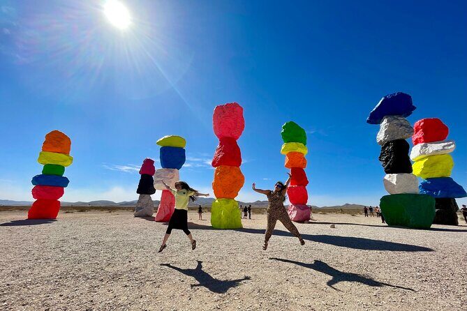 Sunset Hike and Photography Tour near Red Rock with Optional 7 Magic Mountains - Practical Details and Considerations