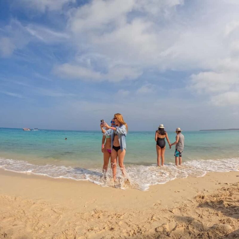 Sunset in Baru: Plankton Dinner and Unforgettable Sunset from Cartagena - Pricing and Value Analysis