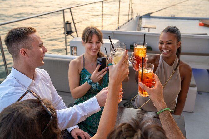 Sunset Jazz Cruise with Aperitivo and live Saxophone - FAQs