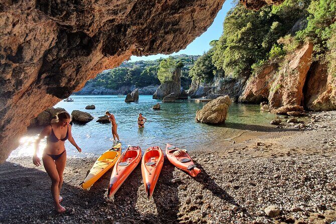 Sunset Kayak Adventure & Caves Tour, Swimming & Aperitif - Who Should Consider This Tour?