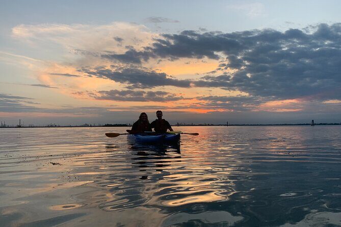 Sunset Kayak Tour in Venice: Discovering the Citys Canals - Why Choose the Sunset Kayak Tour?