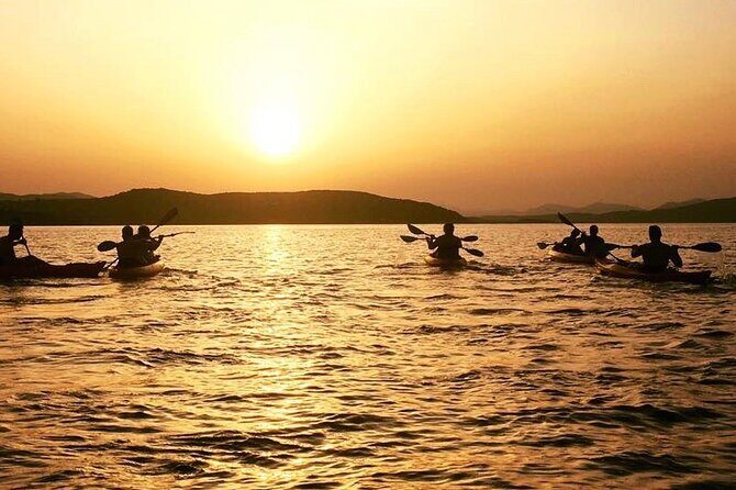Sunset Kayak Tour with Snorkeling and Local Aperitif - Sunset Kayak Tour with Snorkeling and Local Aperitif: A Balancing Act of Adventure and Relaxation