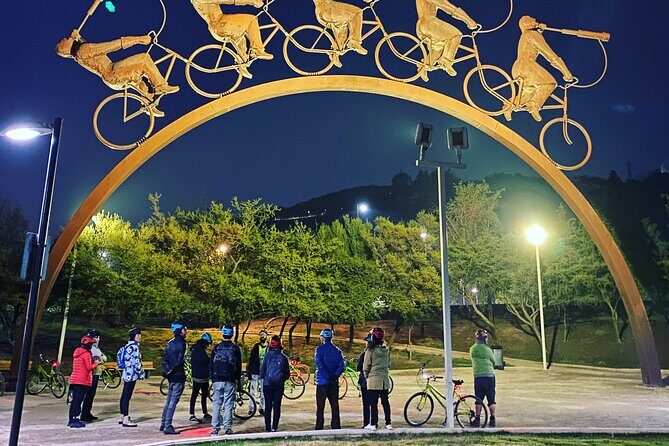 Sunset Mapocho River Bike Tour - Key Points