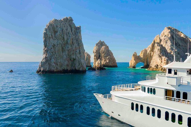 Sunset Mexican Dinner Cruise and Live Music in Cabo San Lucas - A Full Look at the Sunset Mexican Dinner Cruise in Cabo San Lucas