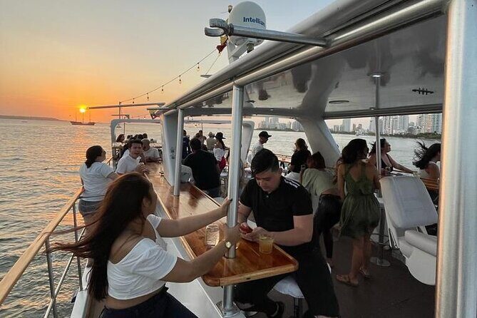 Sunset Navigation through the Bay of Cartagena - The Itinerary in Detail