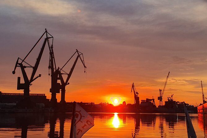 Sunset on the Shipyard and Old Town Evening Cruise - A Deep Dive Into the Gdansk Sunset Cruise