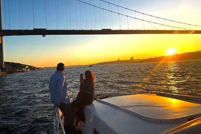 Sunset or Daytime Istanbul Guided Luxury Yacht Cruise with Snacks - Final Thoughts