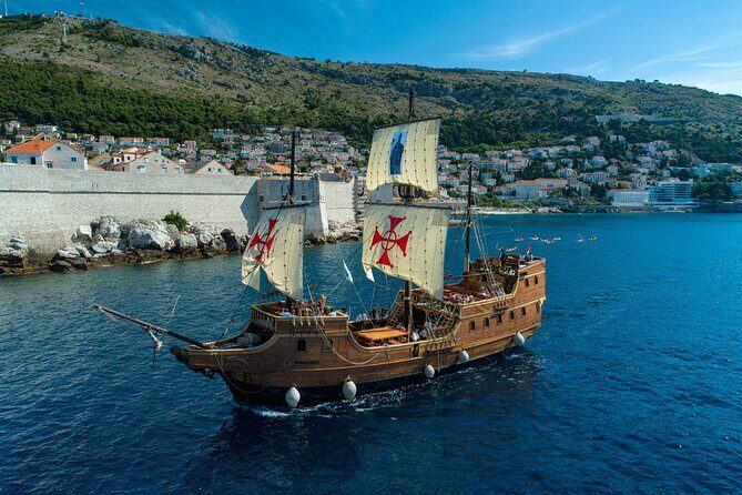Sunset Panorama Cruise with a Guide on a Wooden Galleon - Why This Cruise Offers Great Value