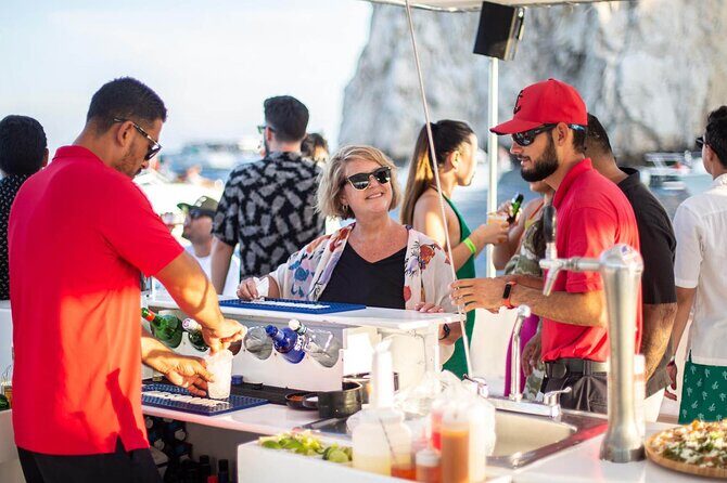 Sunset Party Cruise in Los Cabos - Key Points