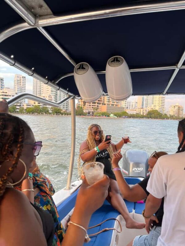 Sunset Party open bar on the bay while sharing with locals - Who Will Love This Experience?