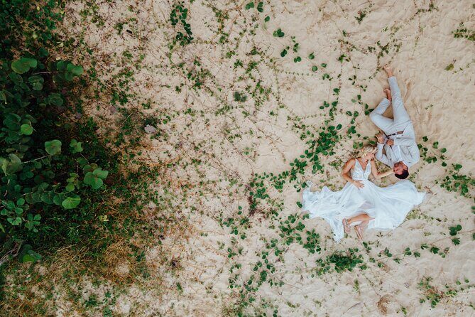 Sunset Photoshoot Dream on the Beach - Who Will Enjoy This Experience?