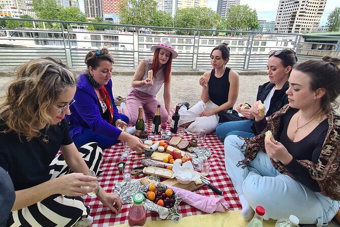 Sunset Picnic with View of Eiffel Tower and Live Music - Frequently Asked Questions (FAQs)