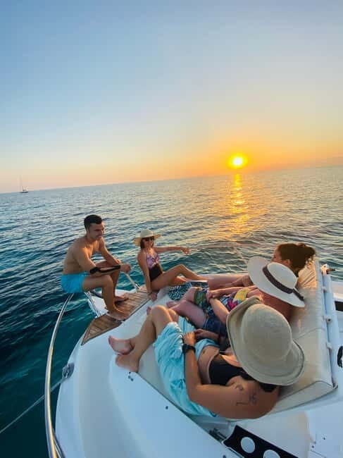 Sunset Private Boat Trip to Marine Reserve Mallorca - An In-Depth Look at the Sunset Private Boat Trip in Mallorca