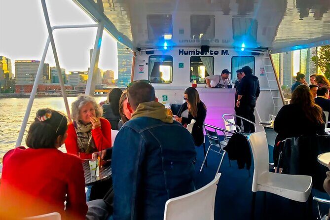 Sunset Río de la Plata & Open Bar - The Experience in Detail
