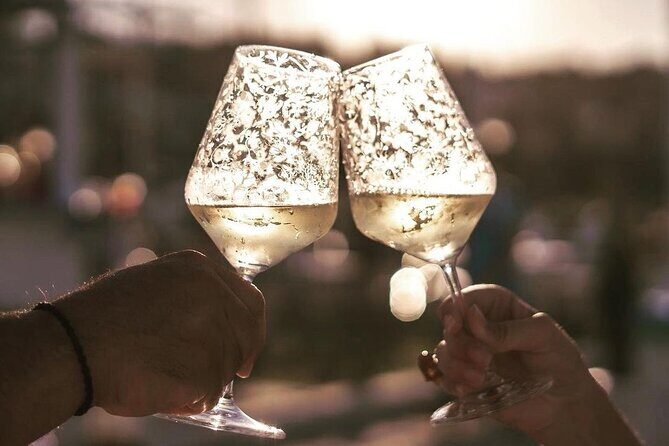Sunset Romantic Escape with Aperitif - Who Will Love This Tour?